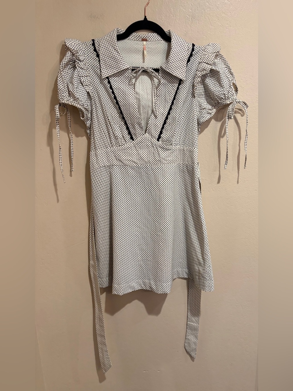 Free People Dotti Ivory & Black Polka Dot Mini Dress, w/ Puff Sleeves, Size S